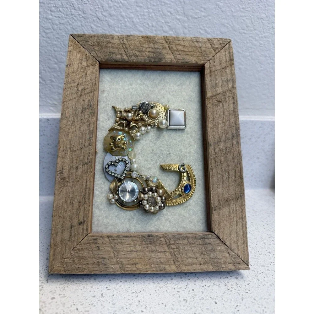 Handmade Jeweled Letter G: Vintage Pearl Glam Home Decor